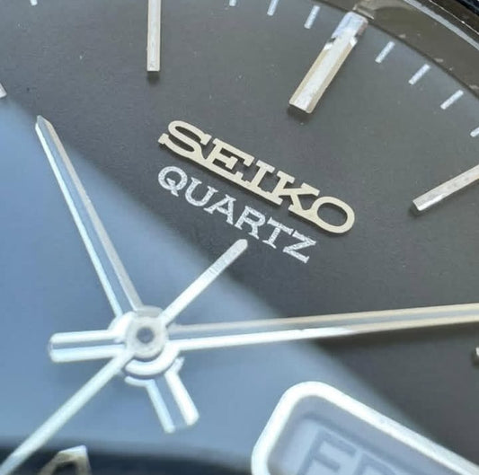 Seiko Quartz Type II Watch 1970s Dark Dial Watch
