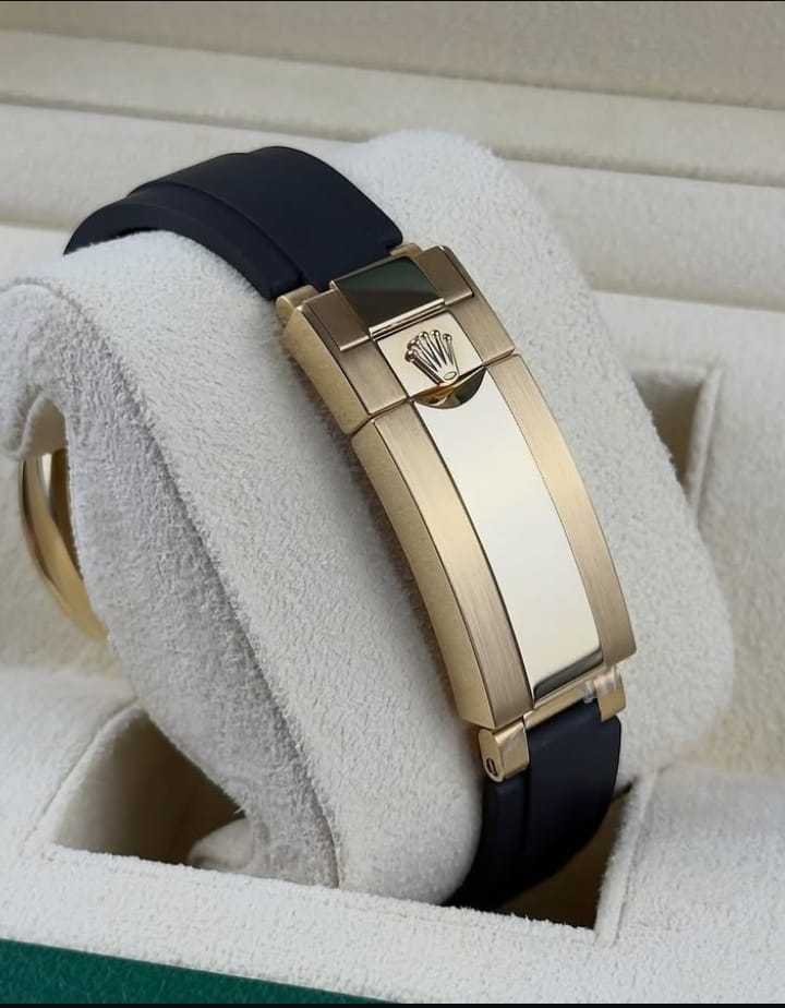 Rolex Daytona Yellow Gold Turquoise Diamond Dial & Bezel Oysterflex Strap 126538TBR