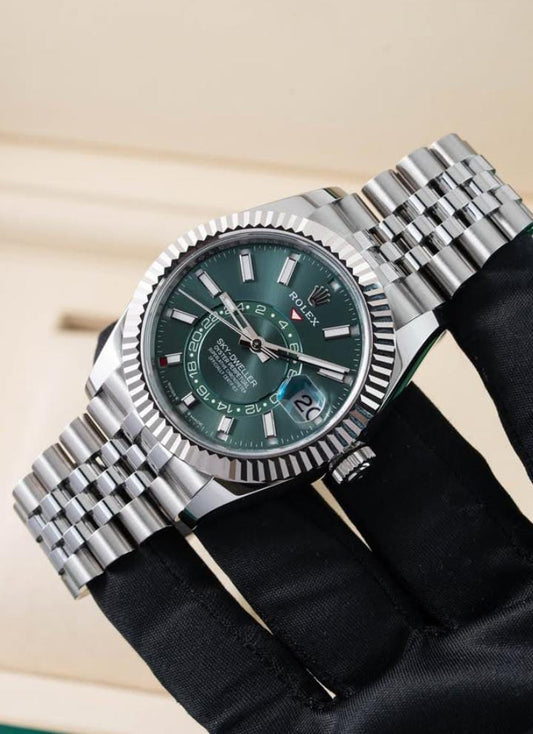 Rolex Sky-Dweller Green Dial watch for Men/Unisex