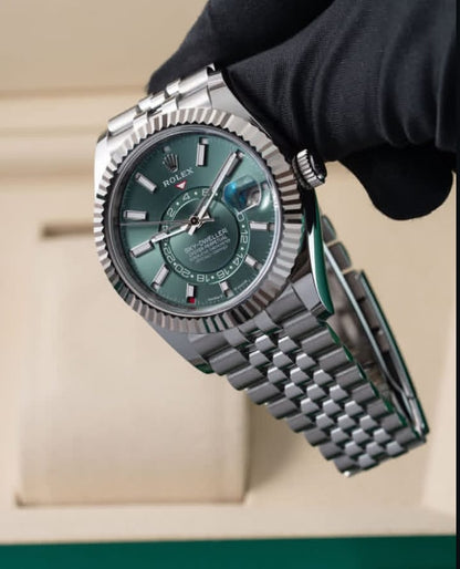 Rolex Sky-Dweller Green Dial watch for Men/Unisex