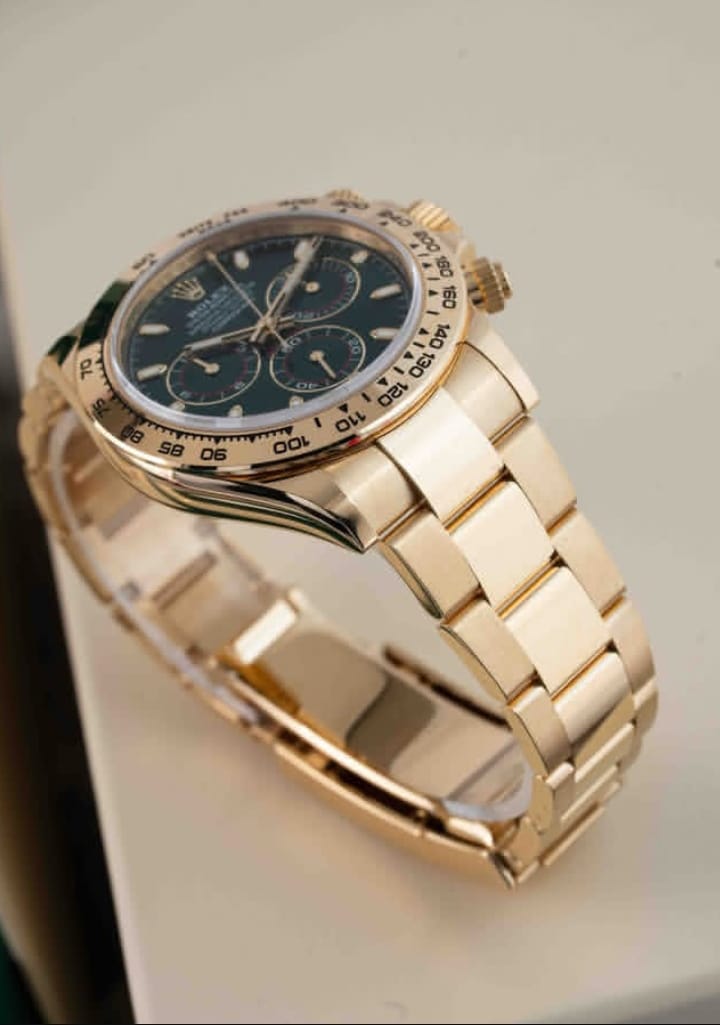 Rolex Cosmograph Daytona Green Dial 18K Yellow Gold Oyster Men's Watch