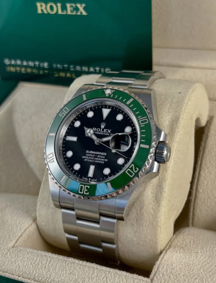The Rolex Oyster Perpetual Submariner Date in Oystersteel Watch