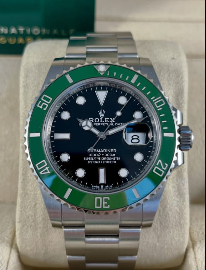 The Rolex Oyster Perpetual Submariner Date in Oystersteel Watch