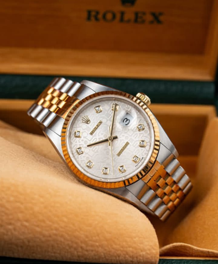 ROLEX Datejust 16233G Factory Diamond Dial Swiss Men Watch