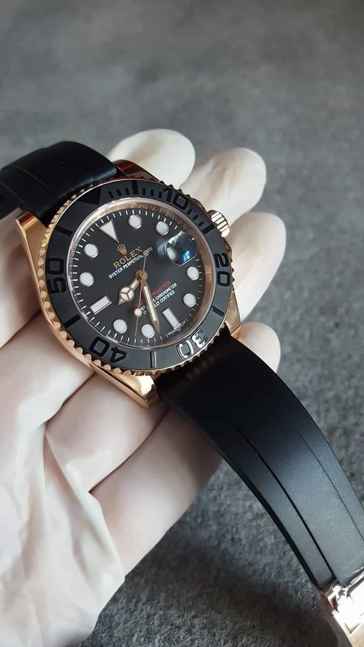 Rolex Yacht Master Rose Gold Oysterflex Watch